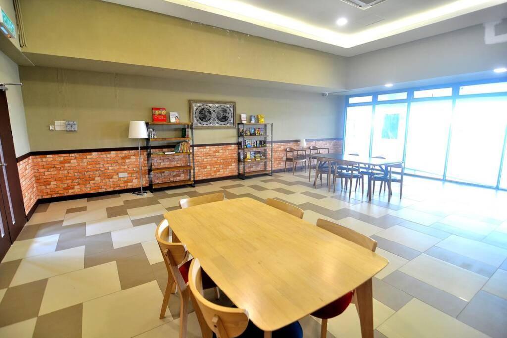 Vivacity Jazz Suite New Luxury Cozy Home A13 Kuching Bagian luar foto