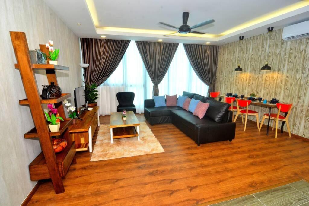 Vivacity Jazz Suite New Luxury Cozy Home A13 Kuching Bagian luar foto